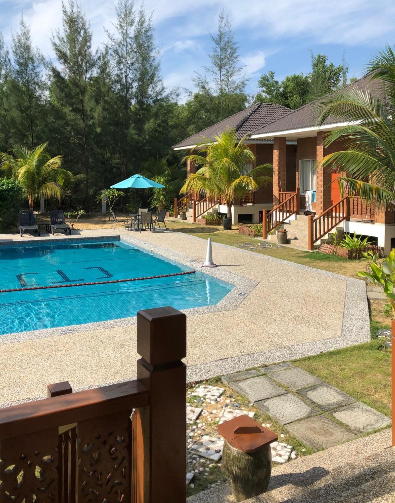 Hotel Casa Tanjung Jara Dungun Exteriér fotografie