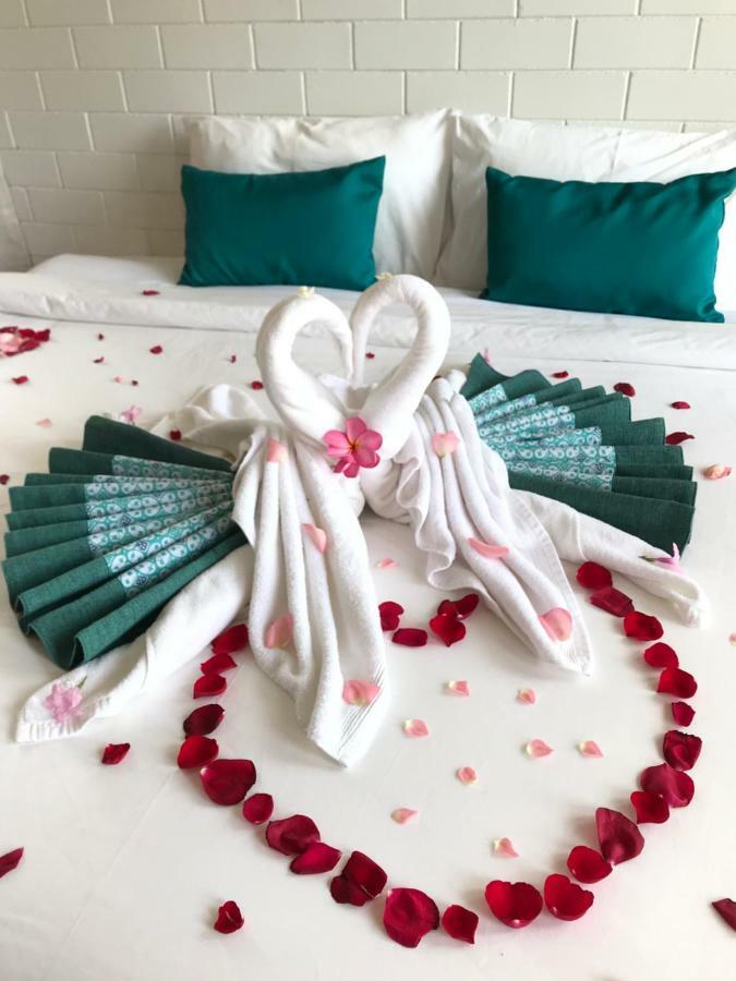 Hotel Casa Tanjung Jara Dungun Exteriér fotografie